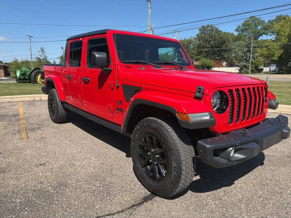2023 Jeep JT Gladiator - Image 3 of 20