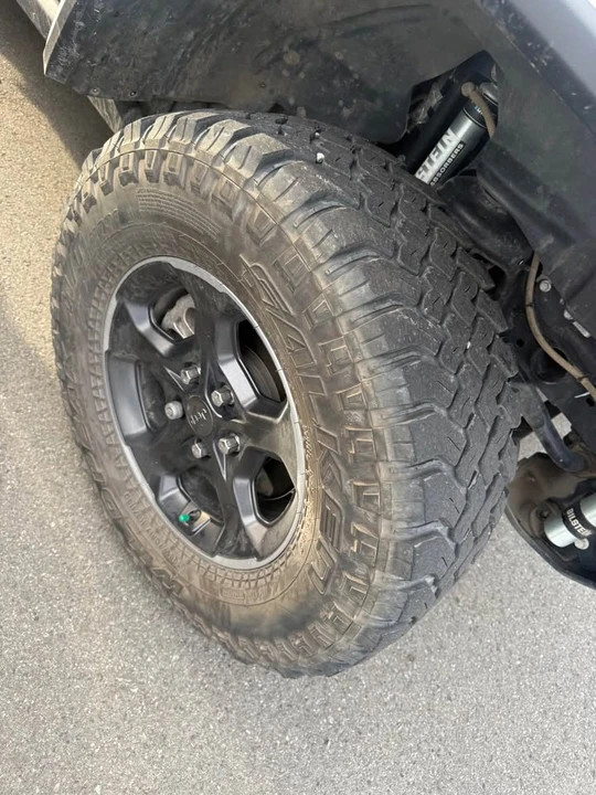 2023 Jeep JT Gladiator - Image 4 of 5