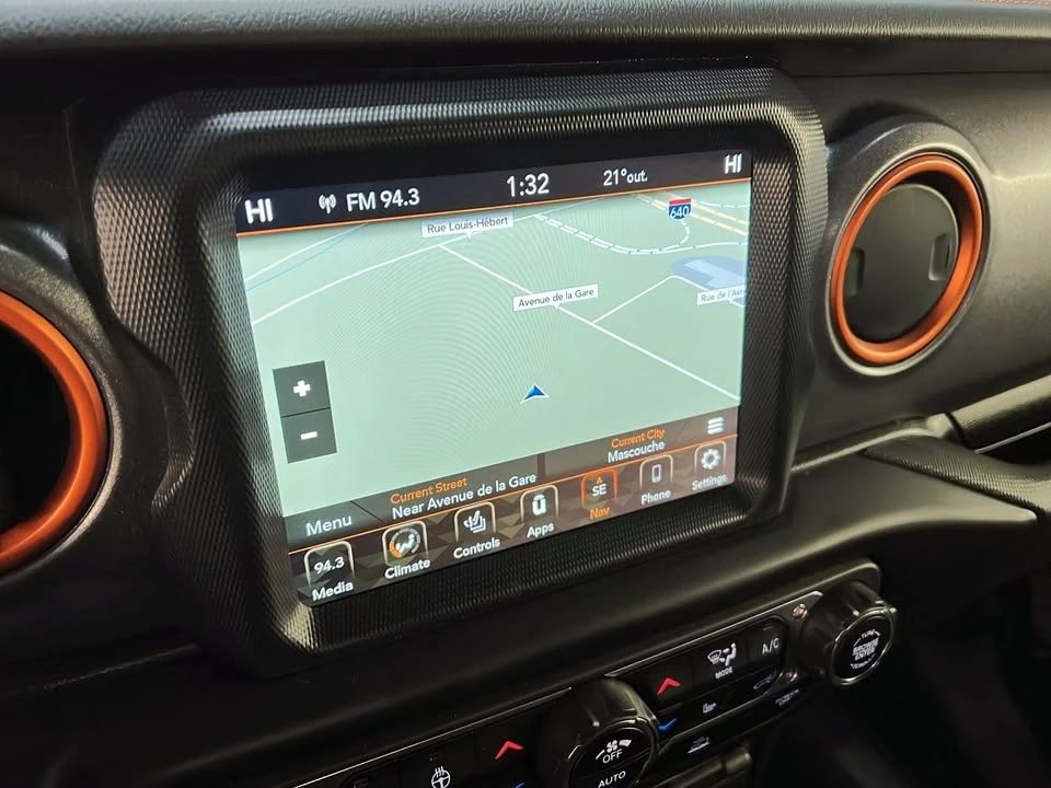 2023 Jeep JT Gladiator - Image 17 of 20