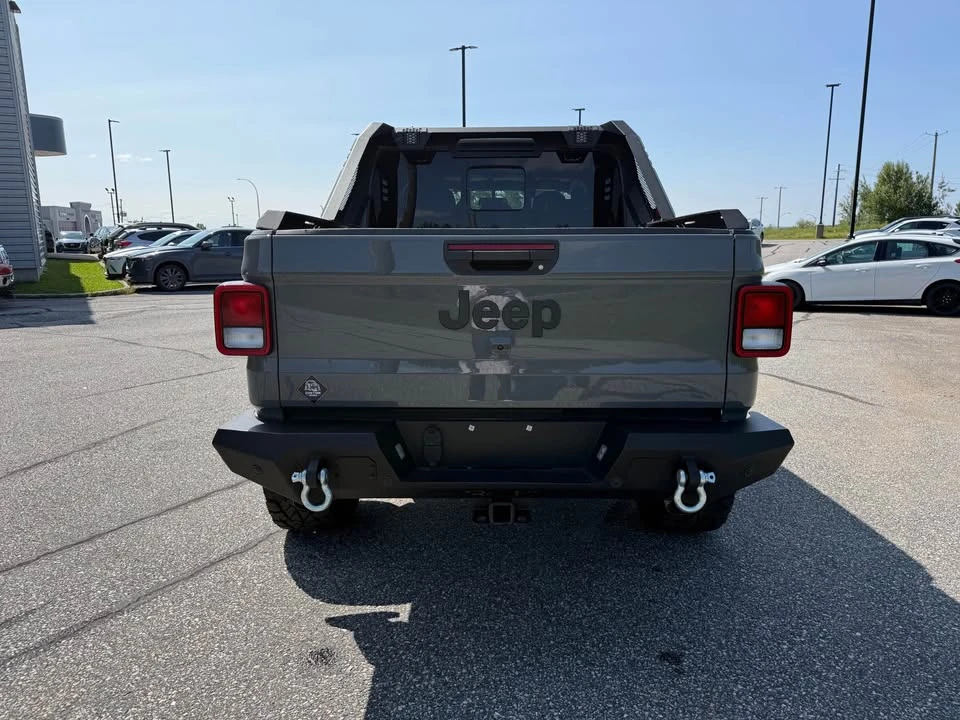 2023 Jeep JT Gladiator - Image 5 of 13