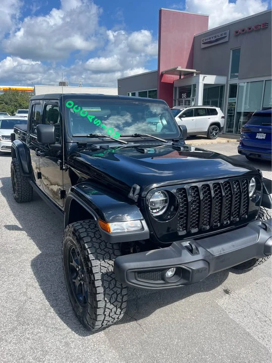 2023 Jeep JT Gladiator - Image 3 of 9
