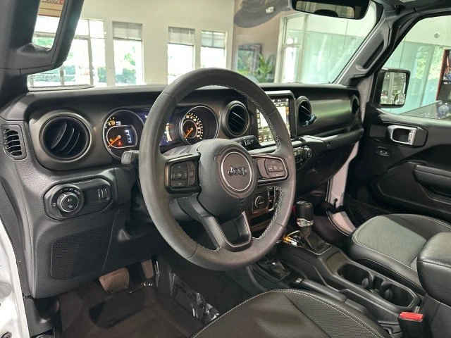 2023 Jeep JT Gladiator - Image 3 of 20