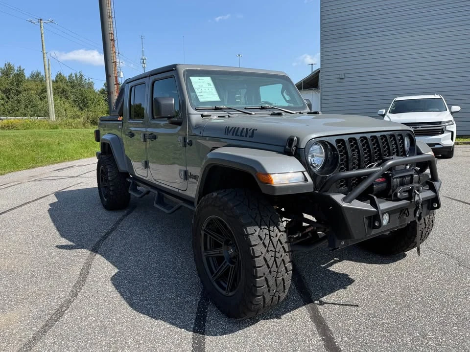 2023 Jeep JT Gladiator - Image 8 of 13