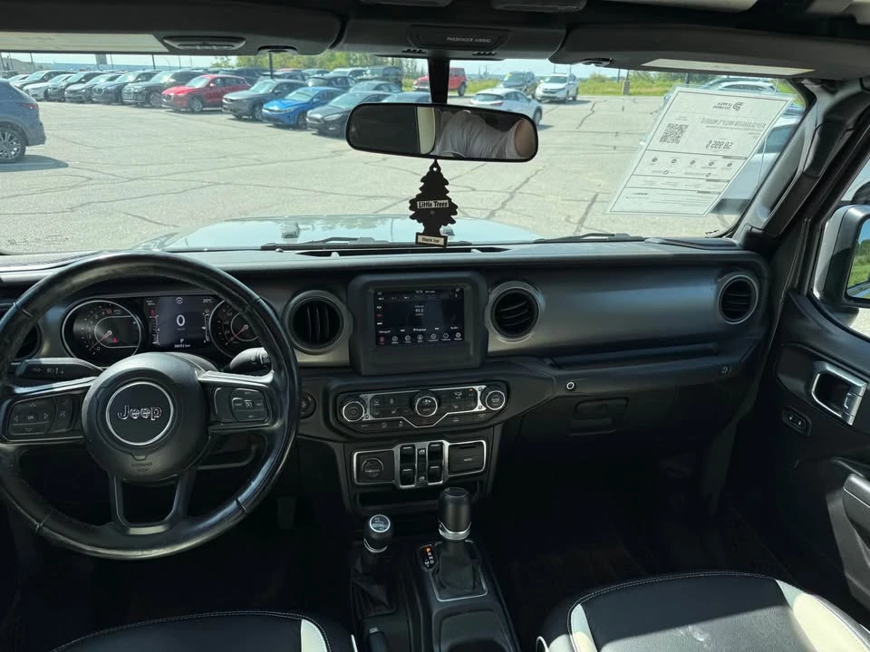 2023 Jeep JT Gladiator - Image 12 of 13