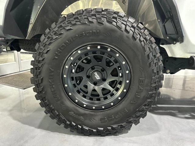 2023 Jeep JT Gladiator - Image 10 of 20