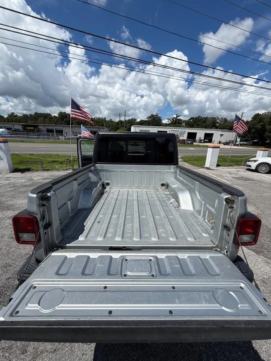 2023 Jeep JT Gladiator - Image 15 of 15