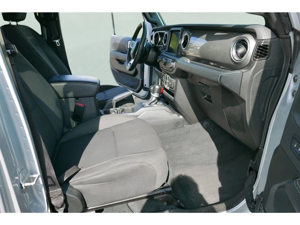 2023 Jeep JT Gladiator - Image 11 of 20