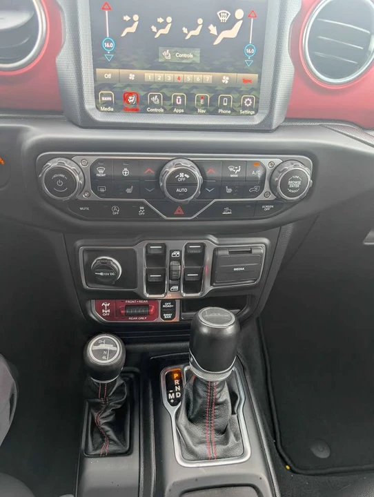 2023 Jeep JT Gladiator - Image 8 of 9
