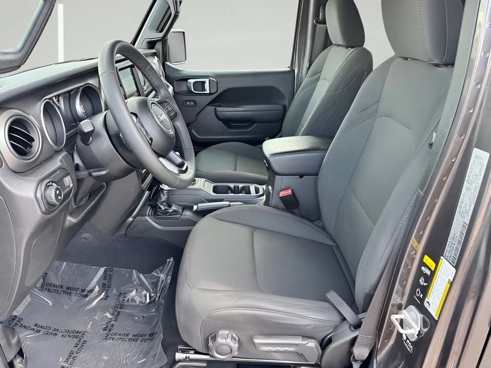 2023 Jeep JT Gladiator - Image 10 of 20