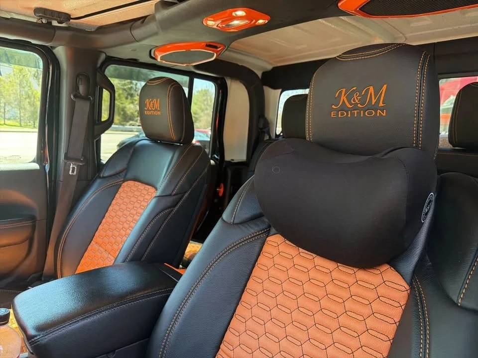 2023 Jeep JT Gladiator - Image 9 of 11