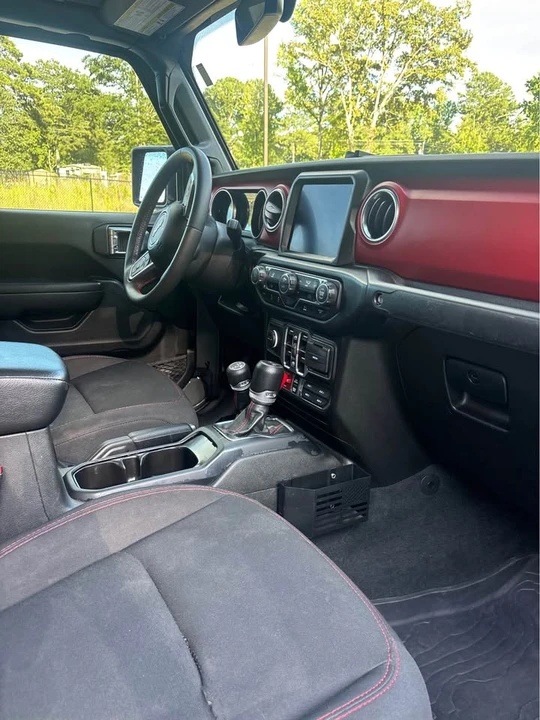 2023 Jeep JT Gladiator - Image 15 of 19