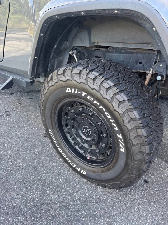 2023 Jeep JT Gladiator - Image 7 of 19