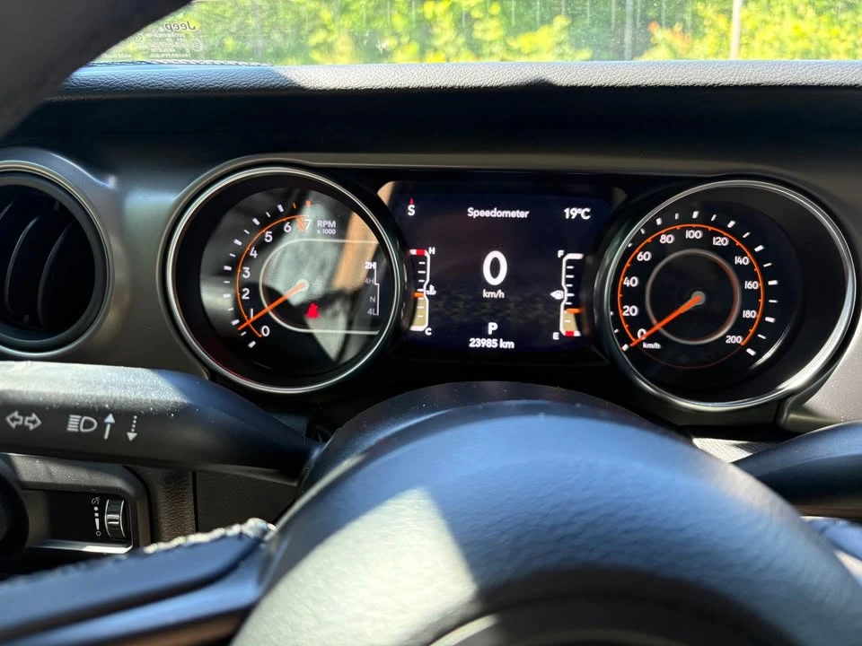 2023 Jeep JT Gladiator - Image 7 of 10