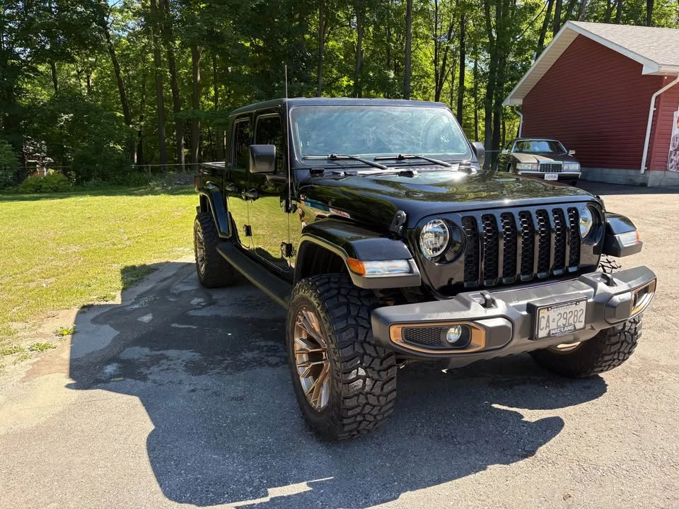 2023 Jeep JT Gladiator - Image 10 of 10
