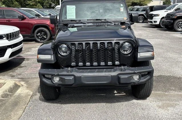 2023 Jeep JT Gladiator - Image 2 of 3