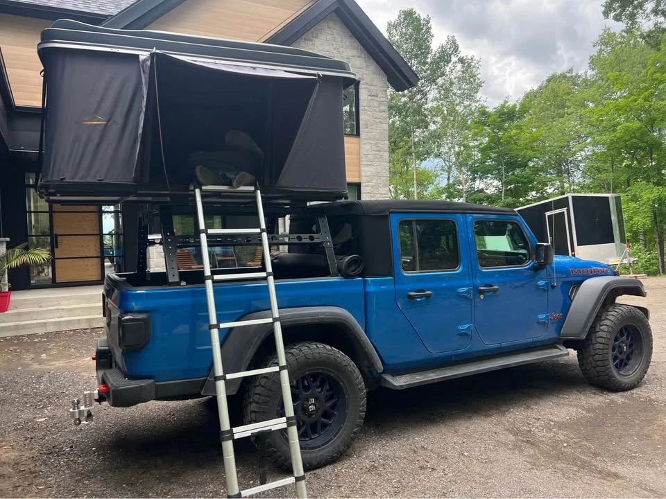2023 Jeep JT Gladiator - Image 3 of 5