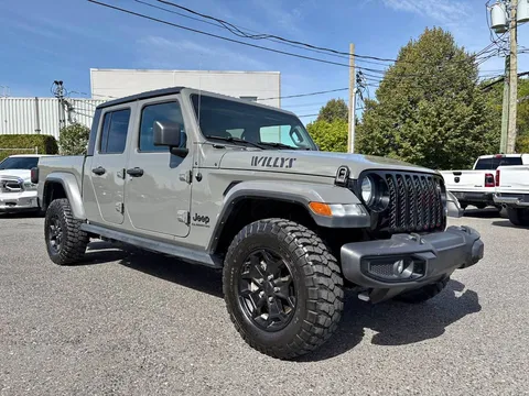 2023 Jeep Gladiator Willys