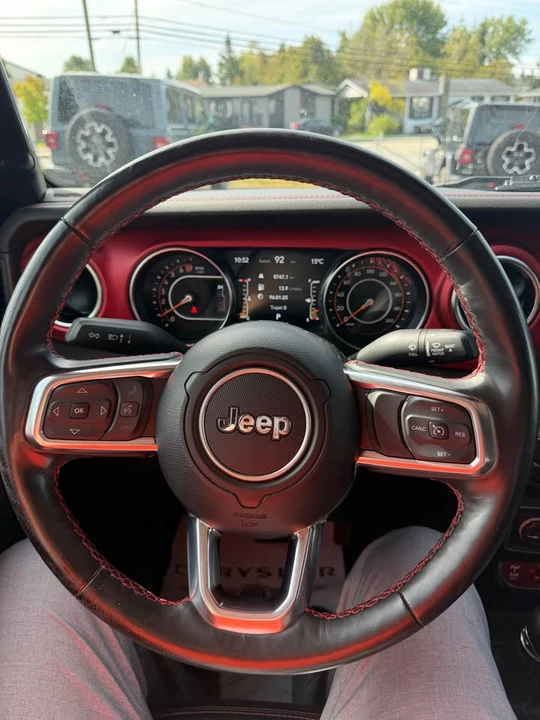 2023 Jeep JT Gladiator - Image 8 of 13
