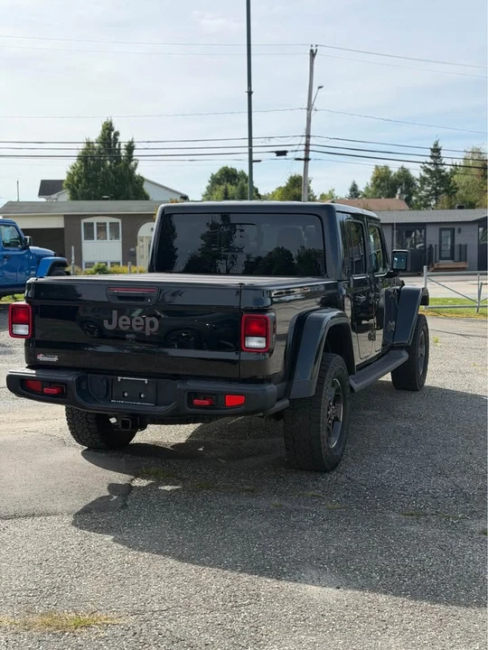 2023 Jeep JT Gladiator - Image 5 of 13
