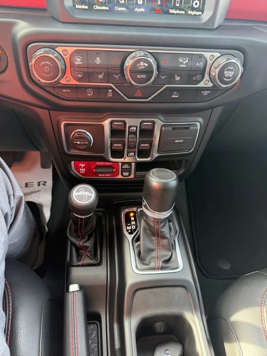 2023 Jeep JT Gladiator - Image 11 of 13