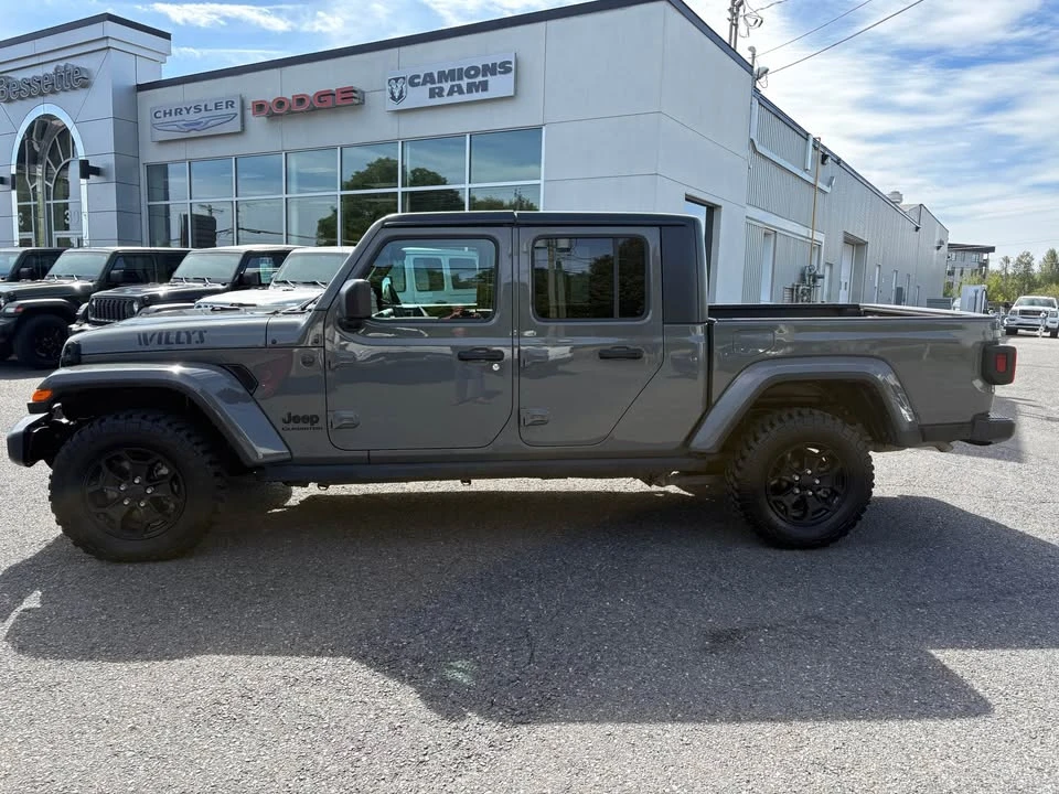 2023 Jeep JT Gladiator - Image 3 of 8