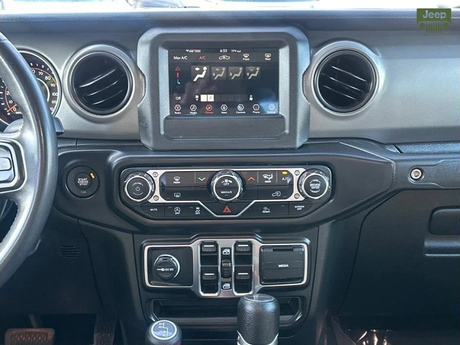 2023 Jeep JT Gladiator - Image 11 of 20
