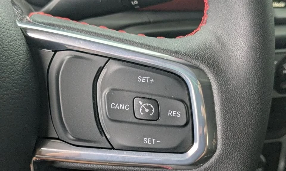 2023 Jeep JT Gladiator - Image 12 of 20