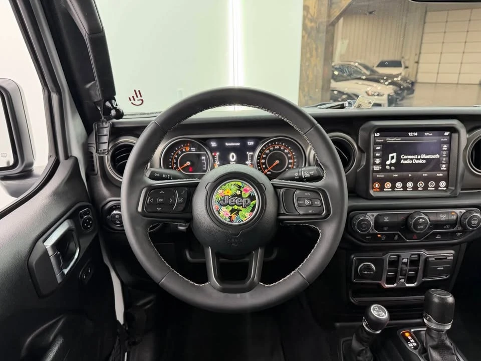 2023 Jeep JT Gladiator - Image 17 of 20