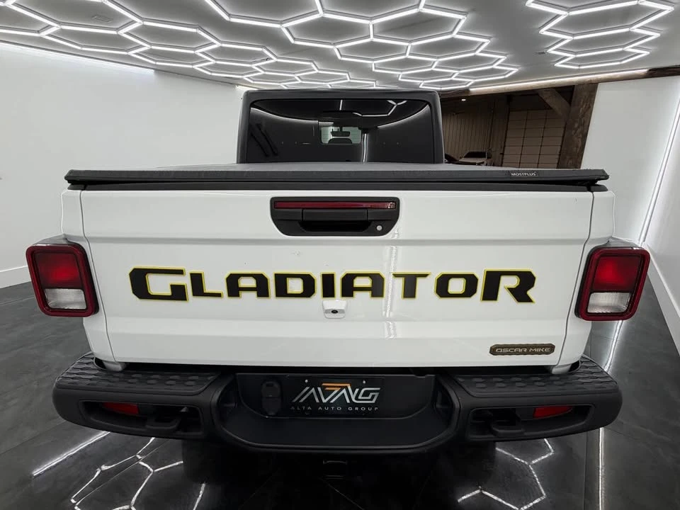 2023 Jeep JT Gladiator - Image 5 of 20