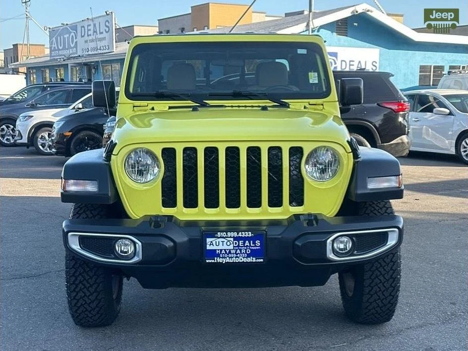 2023 Jeep JT Gladiator - Image 2 of 20