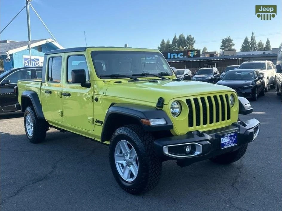 2023 Jeep JT Gladiator - Image 3 of 20