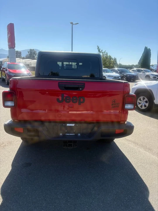 2023 Jeep JT Gladiator - Image 3 of 8