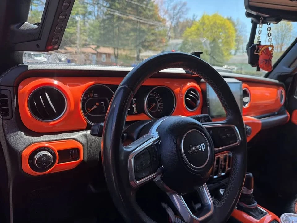 2023 Jeep JT Gladiator - Image 8 of 11