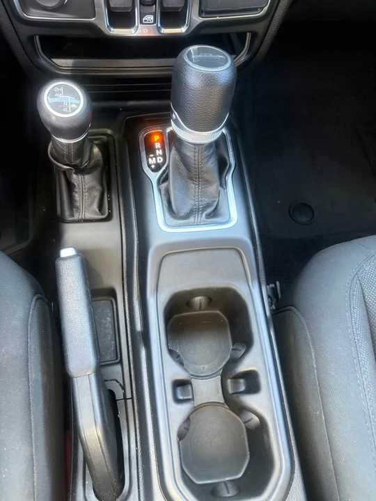 2023 Jeep JT Gladiator - Image 6 of 8