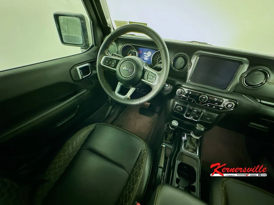 2023 Jeep JT Gladiator - Image 9 of 24