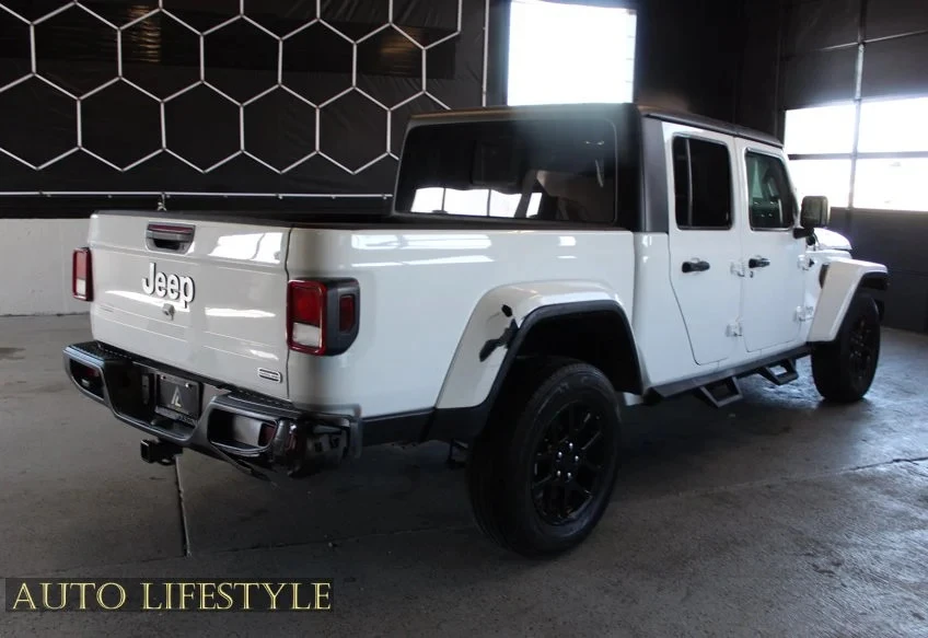 2023 Jeep JT Gladiator - Image 6 of 31