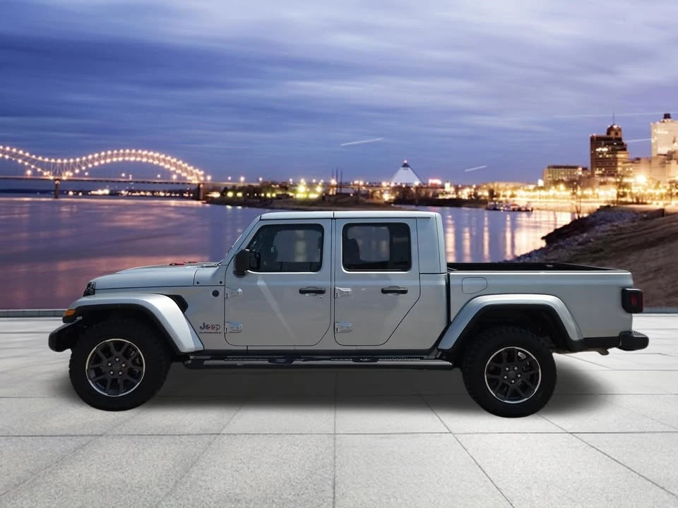 2023 Jeep JT Gladiator - Image 2 of 16