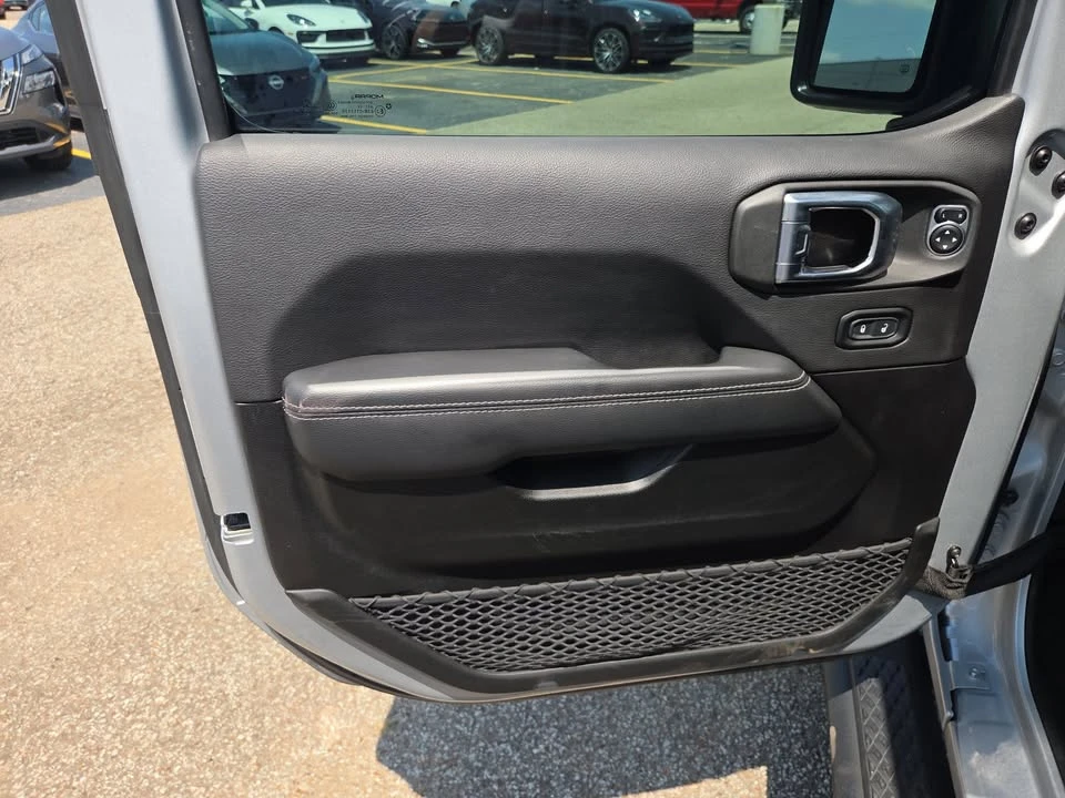 2023 Jeep JT Gladiator - Image 7 of 16