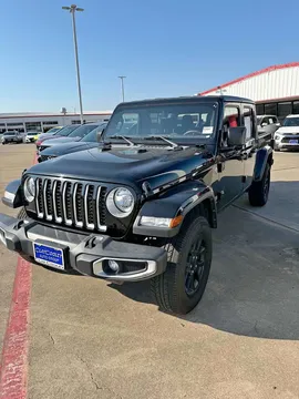 2023 Jeep Gladiator Overland 4WD