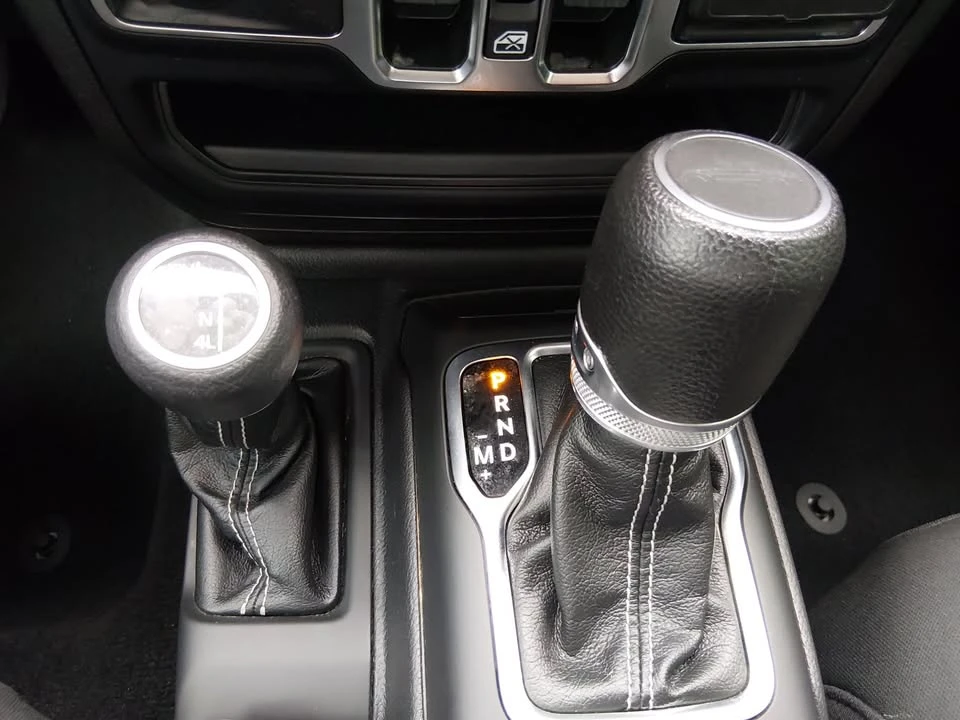 2023 Jeep JT Gladiator - Image 12 of 12