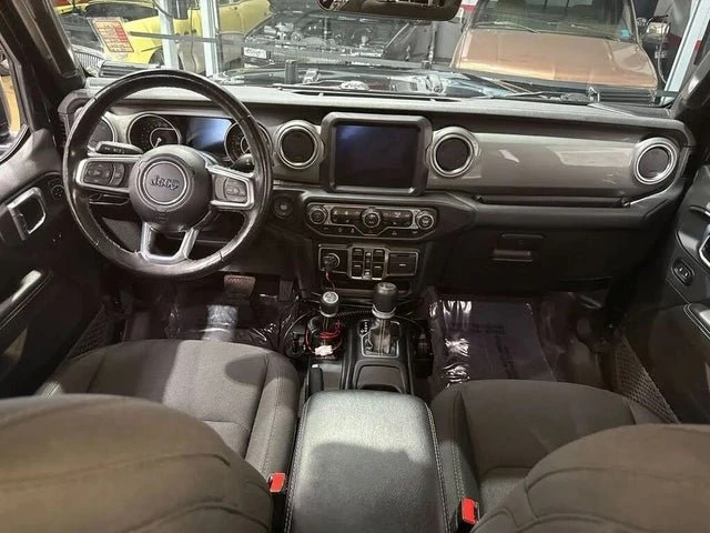 2023 Jeep JT Gladiator - Image 12 of 20