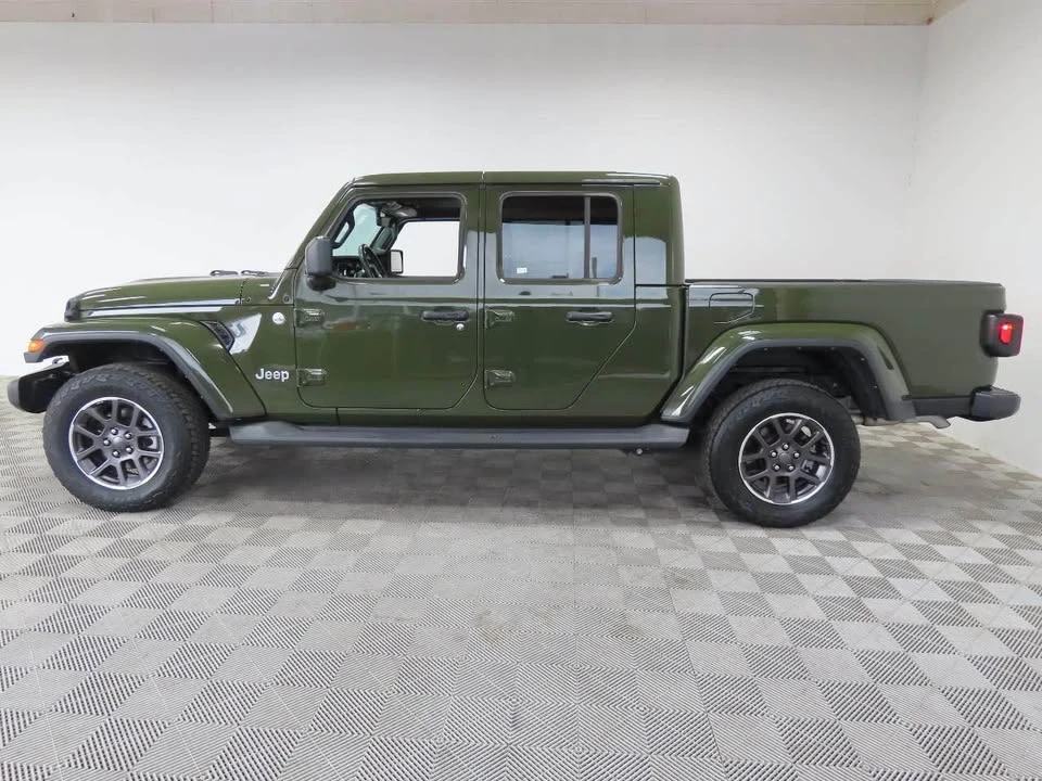 2023 Jeep JT Gladiator - Image 14 of 16