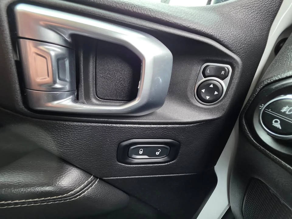 2023 Jeep JT Gladiator - Image 18 of 20