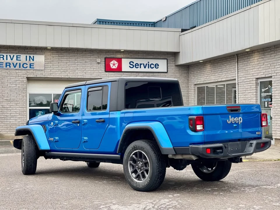 2023 Jeep JT Gladiator - Image 5 of 20
