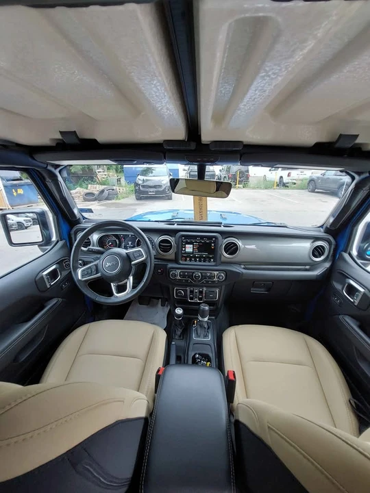 2023 Jeep JT Gladiator - Image 9 of 9