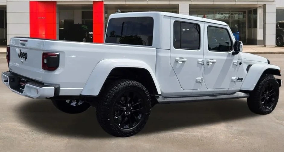 2023 Jeep JT Gladiator - Image 4 of 12