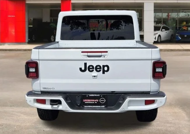 2023 Jeep JT Gladiator - Image 5 of 12