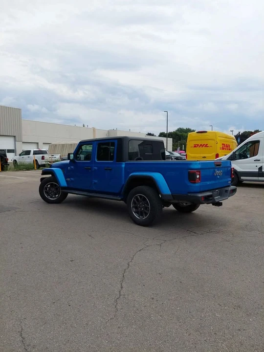 2023 Jeep JT Gladiator - Image 3 of 9