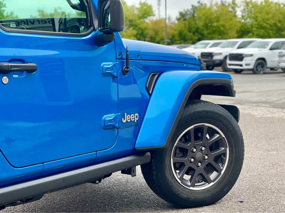 2023 Jeep JT Gladiator - Image 7 of 20