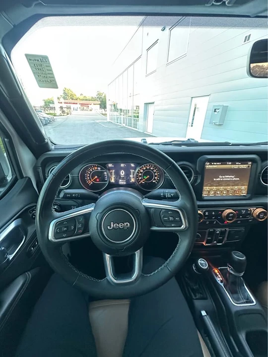 2023 Jeep JT Gladiator - Image 8 of 12